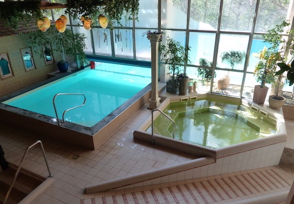 Sauna & Beauty de Thermen Nijmegen: Binnen en buiten baden