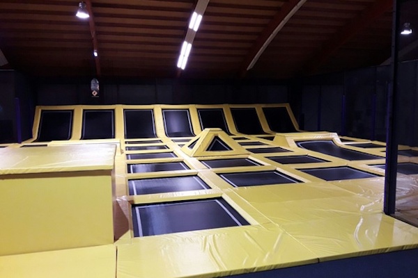 Jumpsquare Deurne: Jumpen in de Fun Area