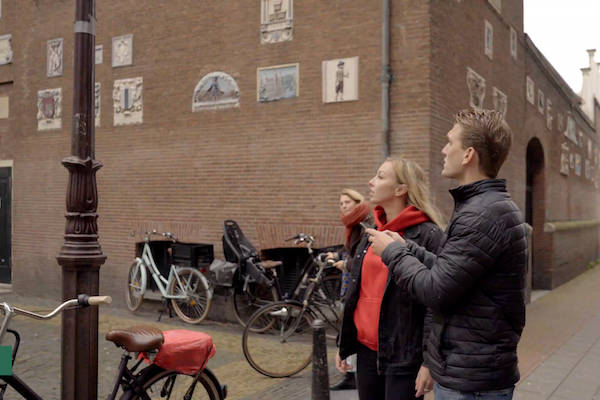 Escape Tours Rotterdam: Aanwijzing zoeken