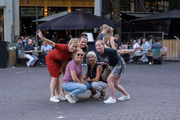 Escape Tours Enschede: Spelende mensen