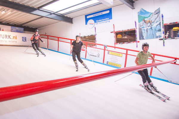 Skischool Drachten: Skiles op Skischool Drachten