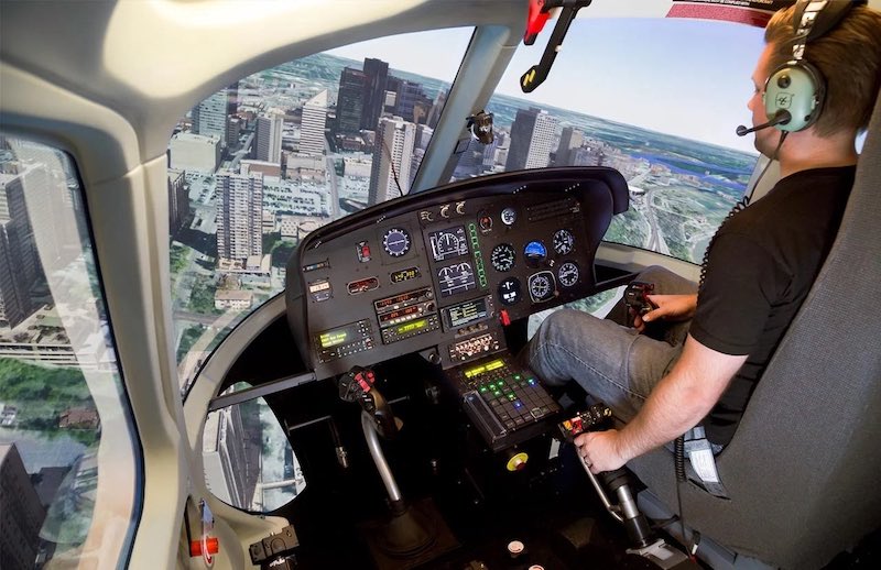 Ook is het mogelijk om in een helikopter simulator te stappen