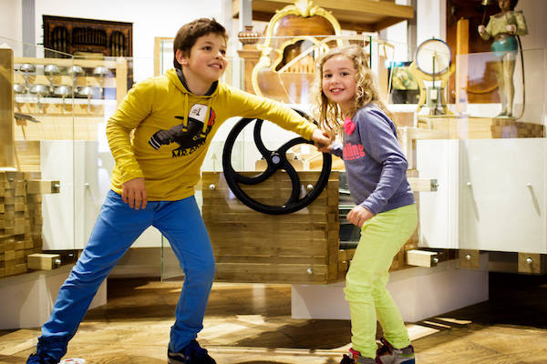 Heerlijk spelen en leren in Museum Speelklok