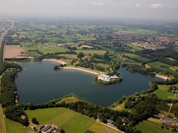 Luchtfoto Recreatiegebied Zeumeren