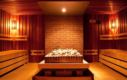 Heerlijk bijkomen in de sauna bij Sauna het Friese Woud