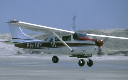 Paracentrum Texel: Maak een rondvlucht in een Cessna vliegtuig 