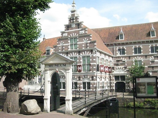 Het gebouw