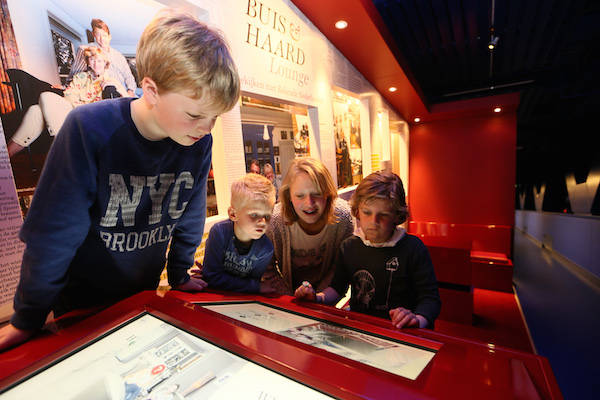 bezoek de verschillende tentoonstellingen bij Beeld & Geluid Hilversum