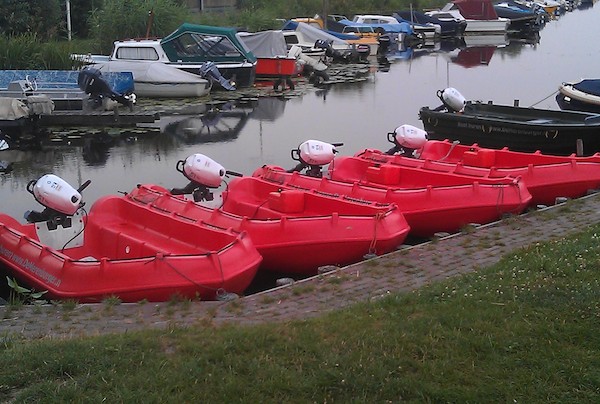 De Merenburger: Motorboten