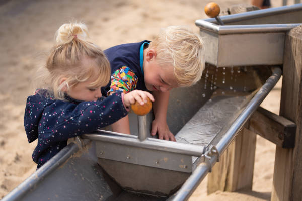 Spelen met water