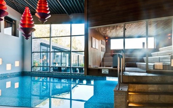 SpaWeesp: Zwembad en sauna