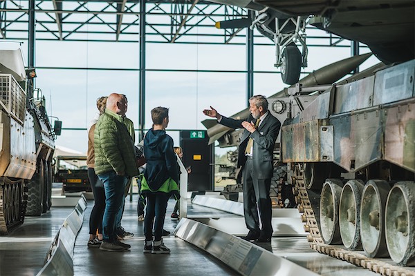 Vrijwilliger vertelt over de oorlog