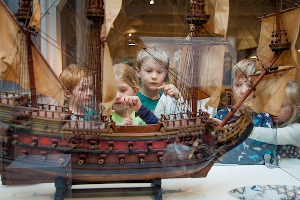 Museum Prinsenhof Delft: Samen op ontdekking in het museum