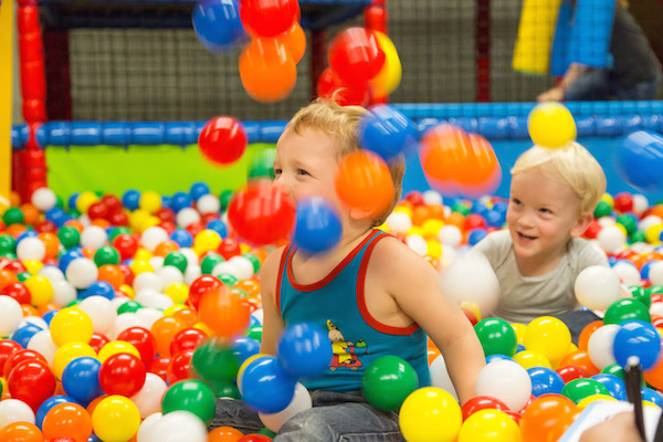 Speelplezier in de ballenbak