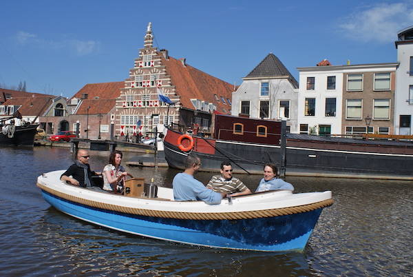 Vaar heerlijk door de Leidse grachten