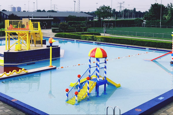 Zwembad het Polderbad in Nieuwerkerk aan den IJssel