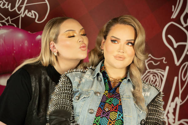 Ontmoet NikkieTutorials bij Madame Tussauds