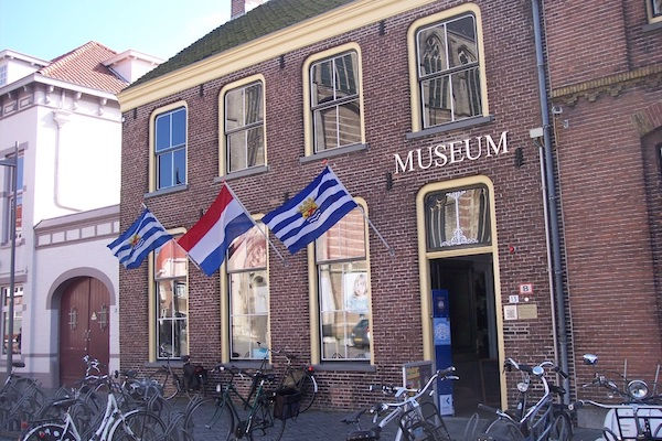 Het museum is gevestigd in een voormalig klooster