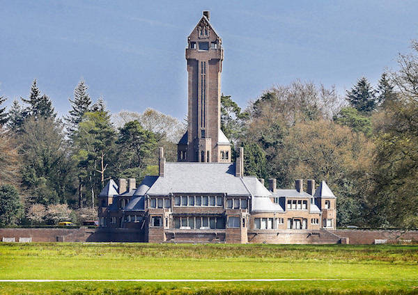 Het Nationale Park De Hoge Veluwe: Jachthuis Sint Hubertus