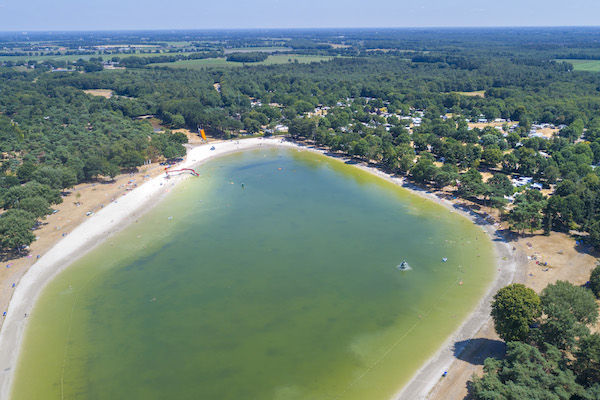 Overzicht van het strandbad