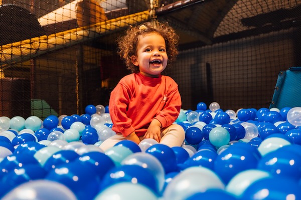 Spelen in de ballenbak