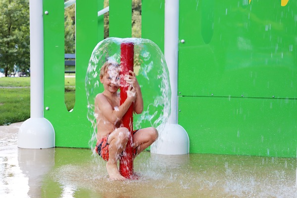 Speel samen met je vrienden en vriendinnen in het nieuwe Spraypark