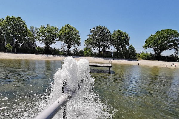 Strandbad Rauwbraken: Waterpret voor jong en oud