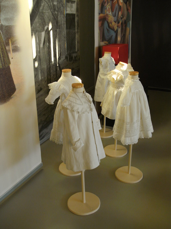 Kinderkleding van vroeger