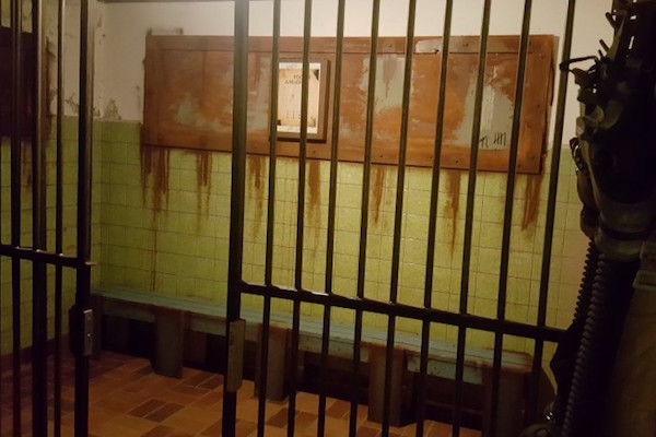 Escape Room Wormerveer: Ontsnap uit het gevangenis complex