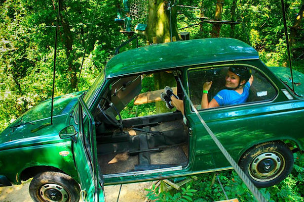 Klimpark Fun Forest Venlo: Even een tussenstop in de auto