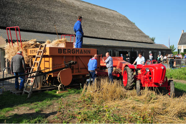 Landbouwmuseum Tiengemeten: Rode trekker