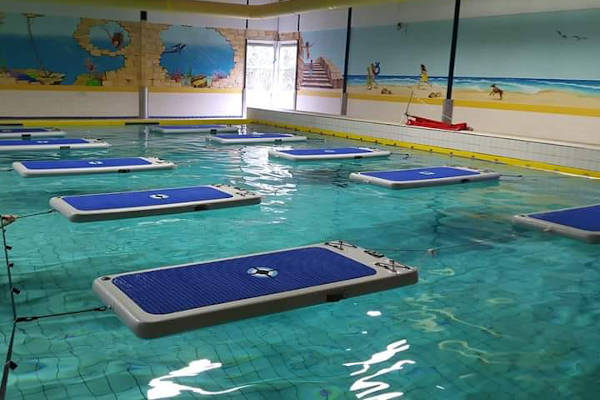 Sportcentrum Eekeburen: Zwembad met matten