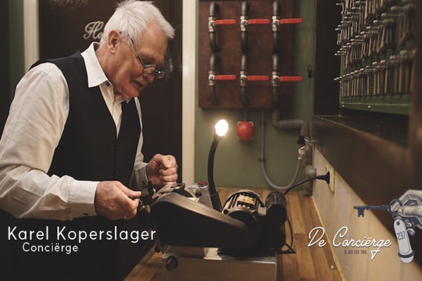 Conciërge Karel Koperslager bij Escape Room Kamer 237 Volkel