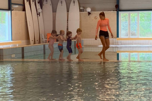 Zwembad Flidunen: Kinderen hebben zwemles