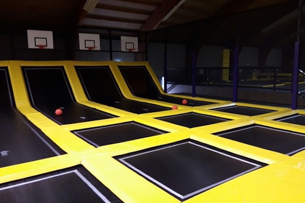 Jumpsquare Deurne: Spring van de ene naar de andere trampoline