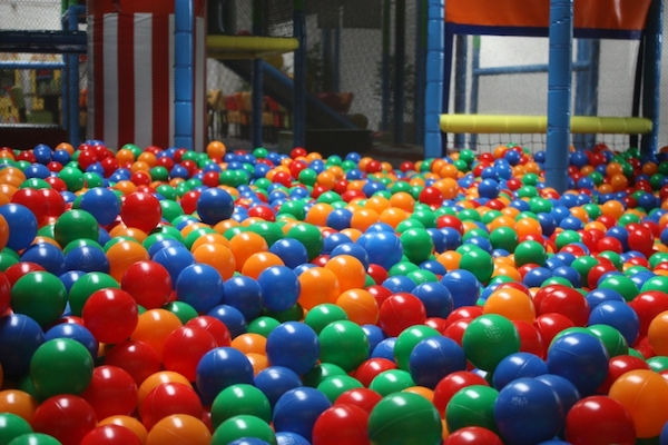 Spelen in de ballenbak