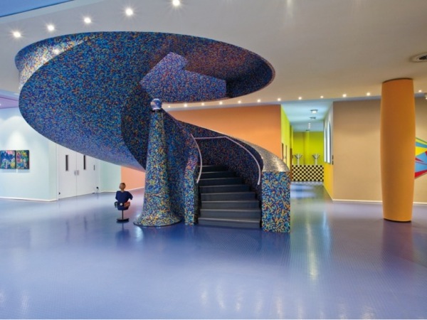 Groninger Museum: Stijlvol de trap op