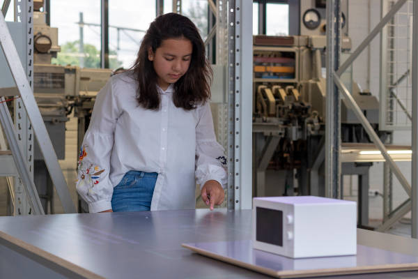 Oyfo Techniekmuseum: Vrouw in het museum