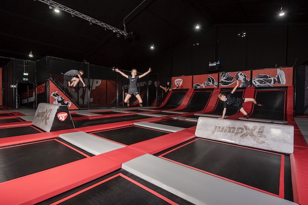 Jump XL Hengelo: Trampoline springen
