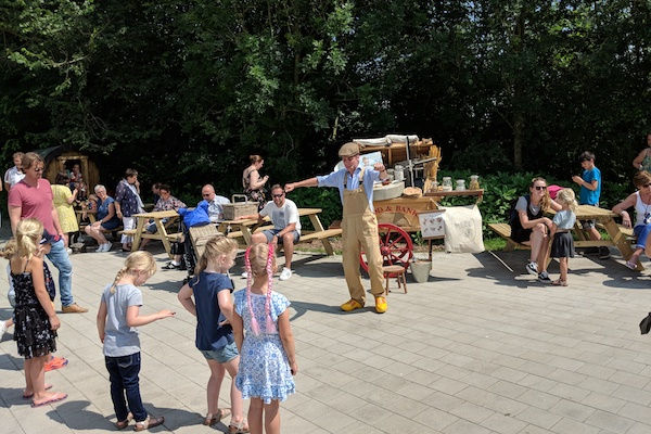 Avonturenboerderij Molenwaard: Leuke informatieve voorstellingen