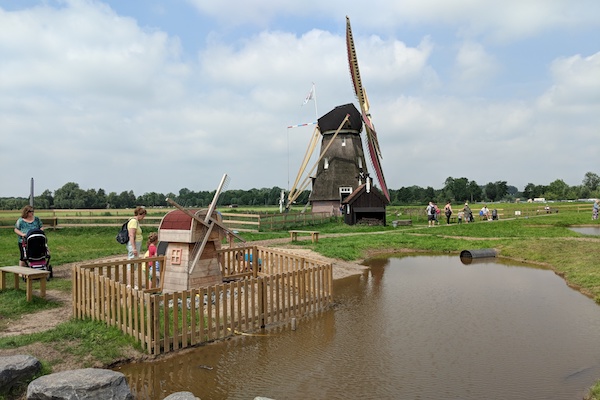 Speel en ontdek alles over de polder en de zeespiegel