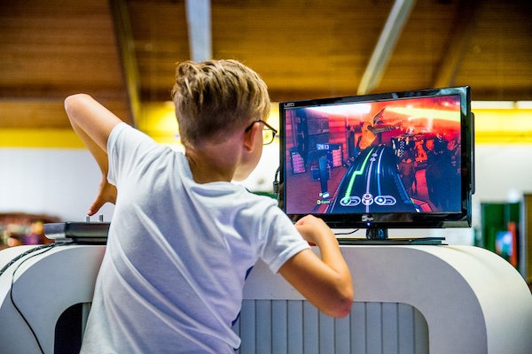 E-Village Roggel: Speel een potje Guitar Hero