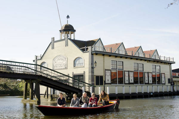 Zelf varen in een fluisterboot: Zelf varen bij Museum Broekerveiling
