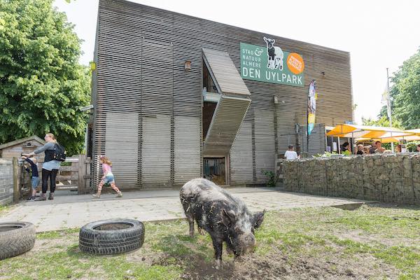 Bewonder alle leuke en lieve dieren op de boerderij