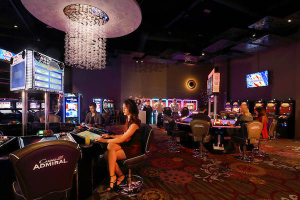 Toversluis Family Fun Parc: Waag een gokje in het casino