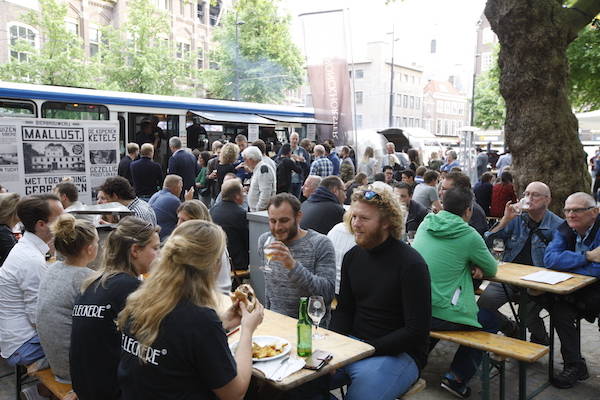 Nodig je beste maten uit en kom heerlijk bier proeven in Den Haag