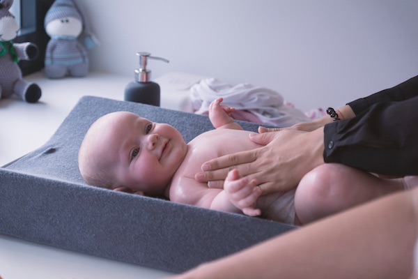 Babymassage versterkt de band tussen ouder en kind