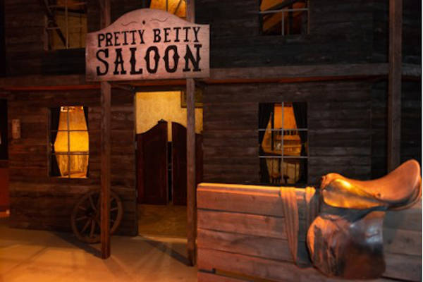 Turf Aalsmeer Real Life Gaming: Pretty Betty Saloon