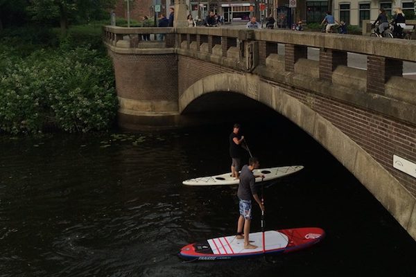 Buitensport Zwolle: Suppen door de Zwolse grachten