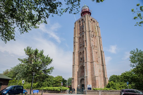 Vuurtoren het Hoge Licht van buitenaf